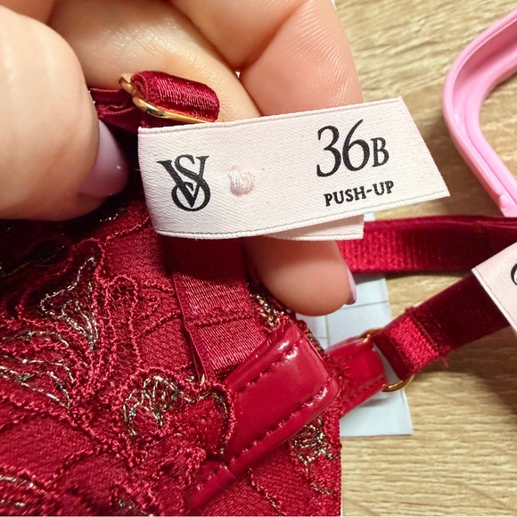 Victoria's Secret Red Lace Corset Bra Embroidered Gold New With Tags Lingerie - Picture 7 of 8